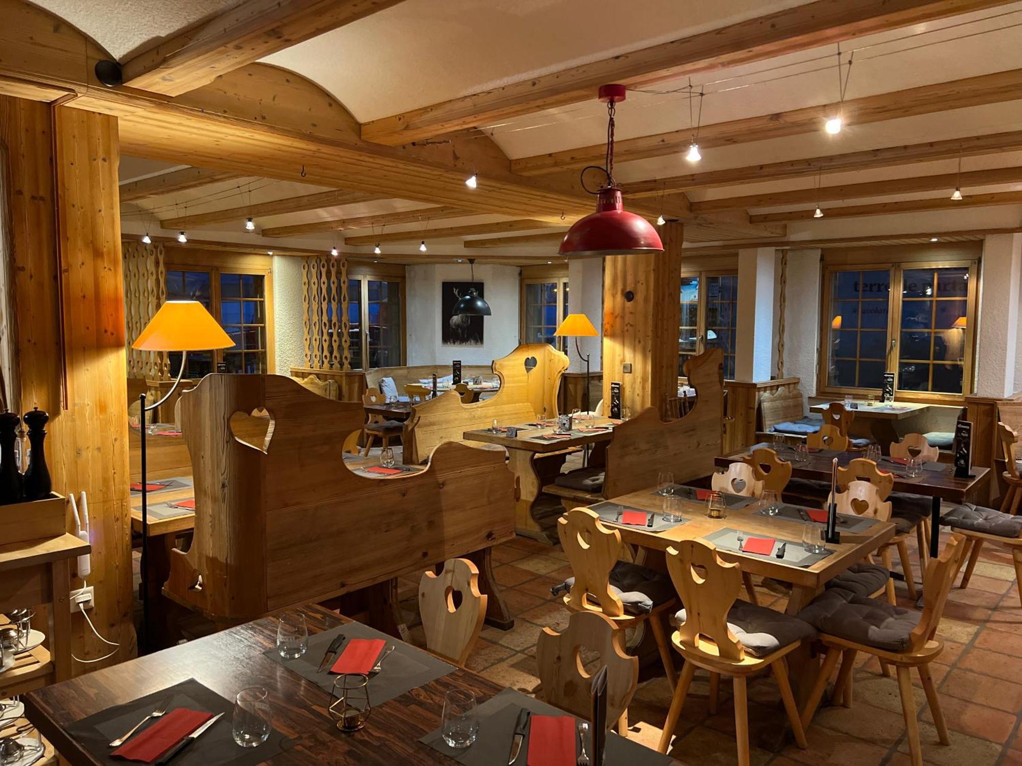Hotel Magrappe Вейзоназ Екстериор снимка